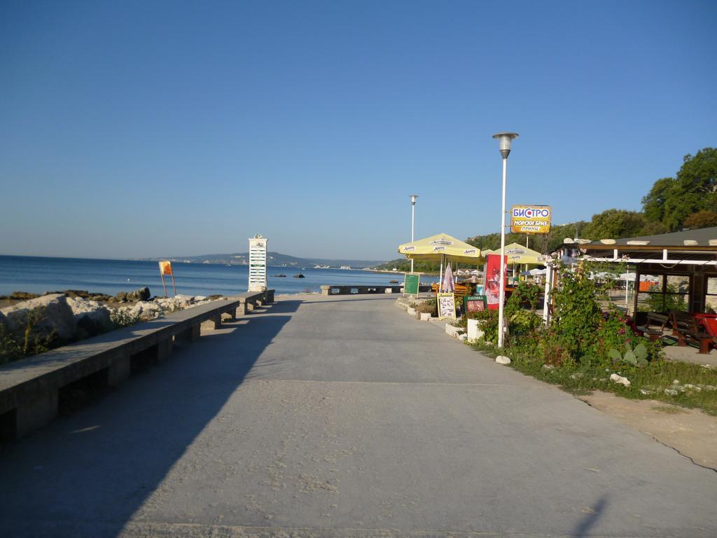 Olimpia Supersnab Hotel Balchik Exterior photo