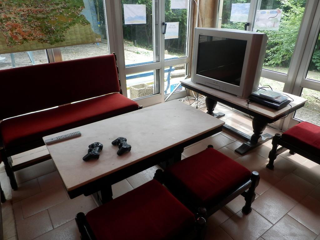 Olimpia Supersnab Hotel Balchik Exterior photo